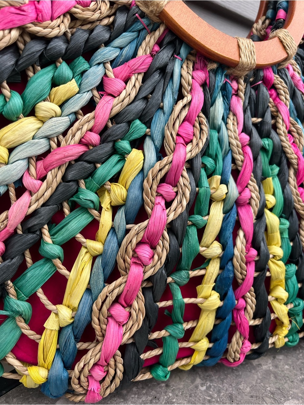 Patricia Nash Multicolor Braided Straw Shoulder Bag with Wooden Ring Handles - Picture 4 of 8
